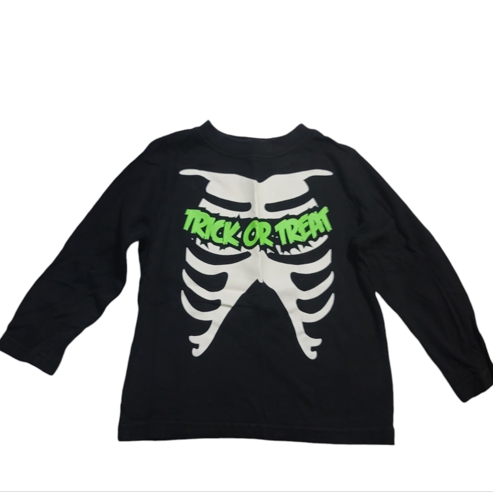 ☠️Kids Size 3T Halloween Shirt☠️